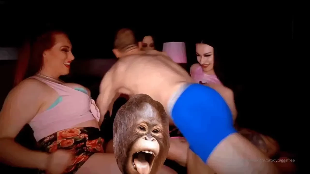 2 1 having fun with some beautiful ladies 2 vids 