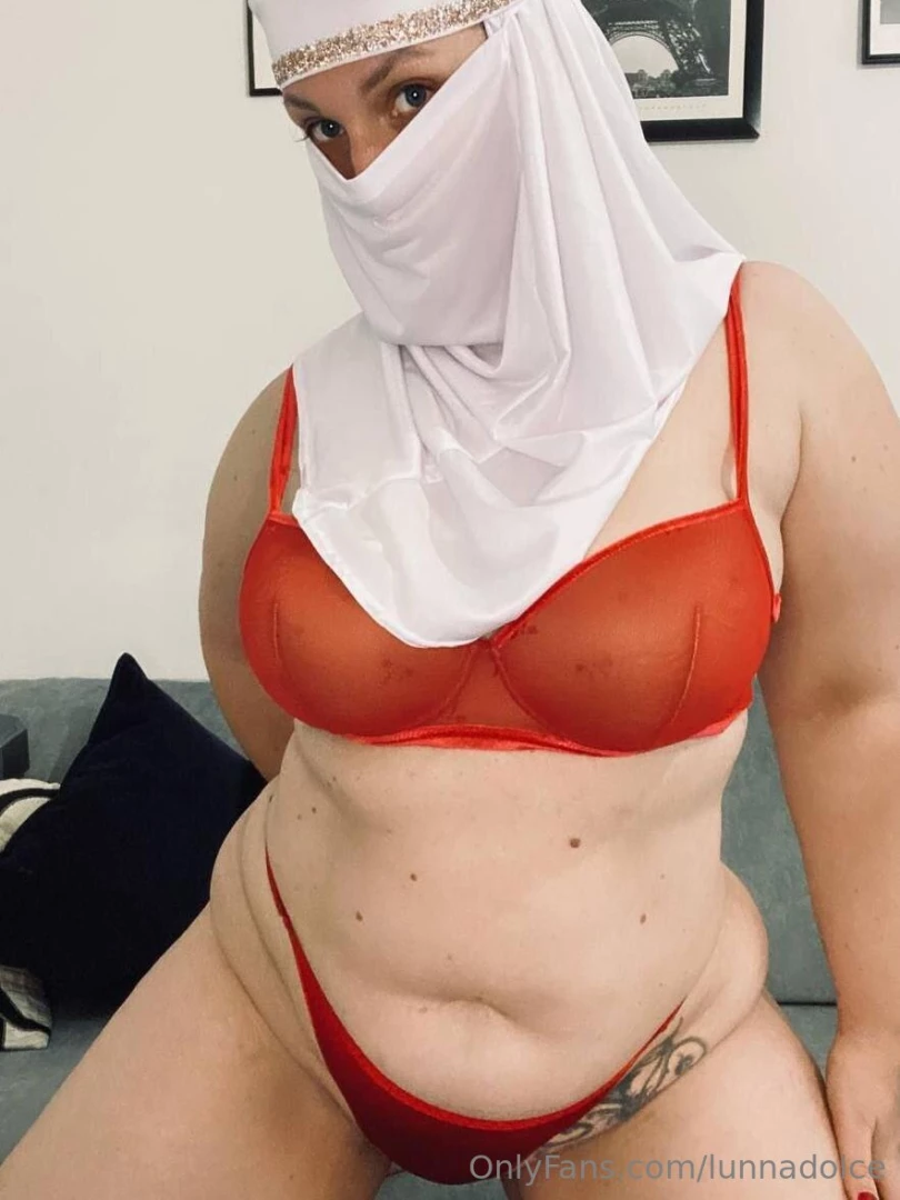 Habiba_azizi welcome to my corner of virtual passion become part of my part 1 