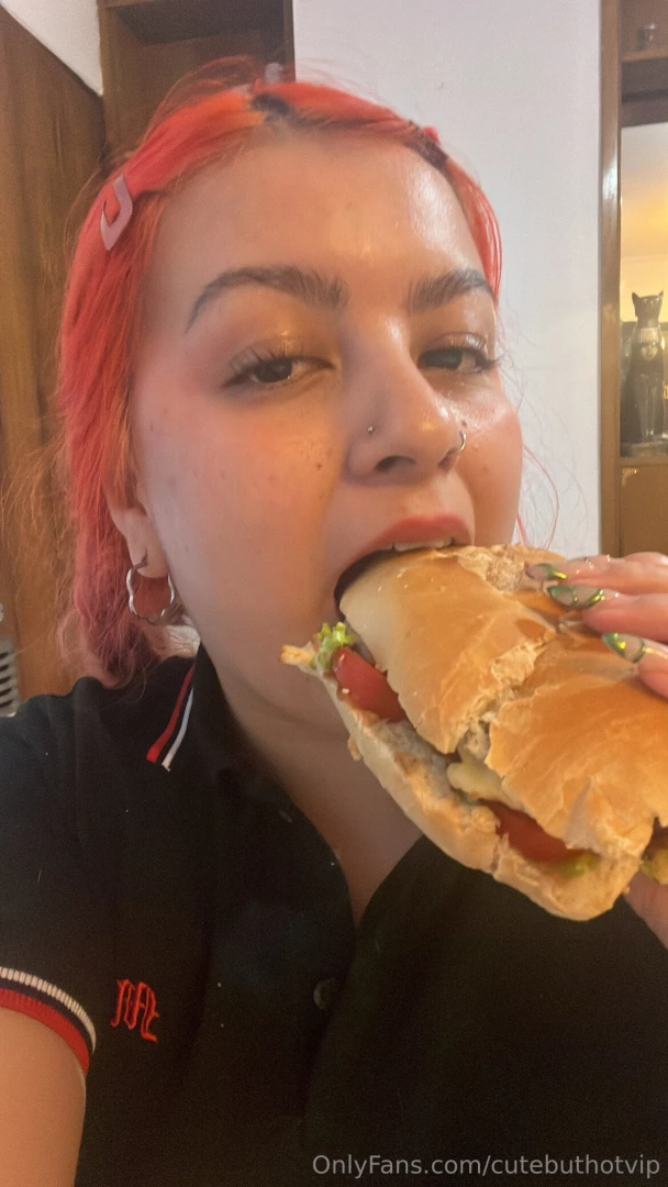 This sandwich is soo good 