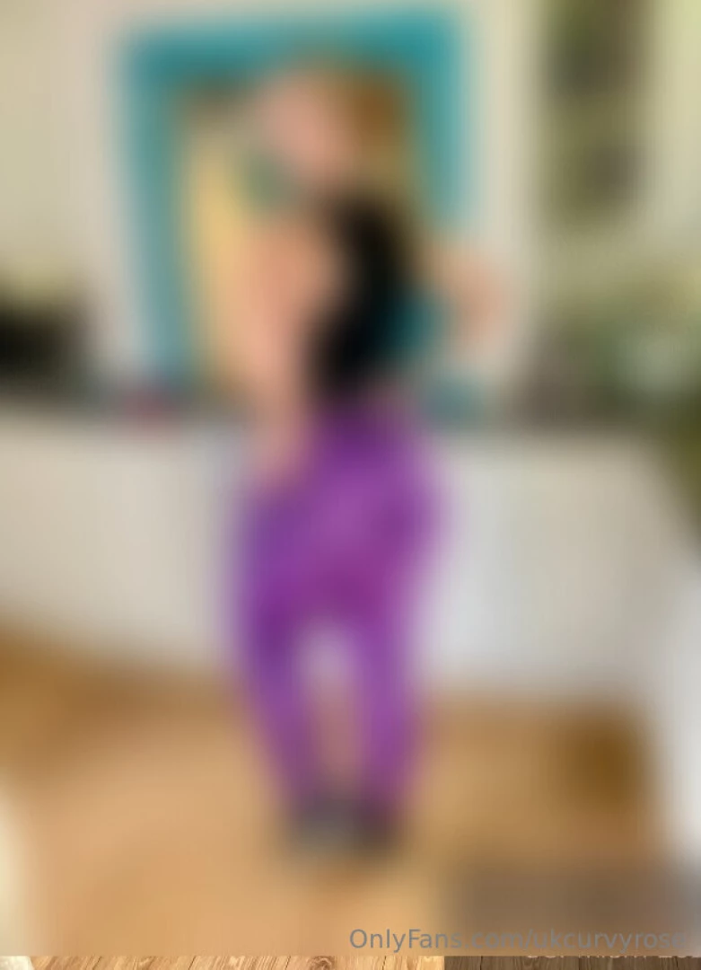 What do you think of my new leggings 
