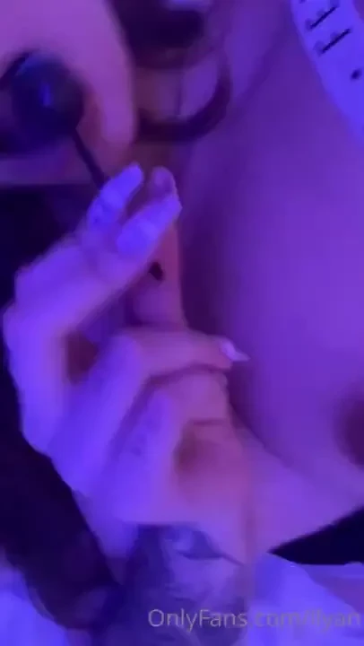 Imaginando que es algo tan c lido y grande 