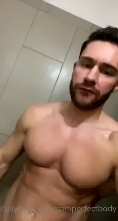 Early morning shower time headed to phoenix today to fuck your bitch 