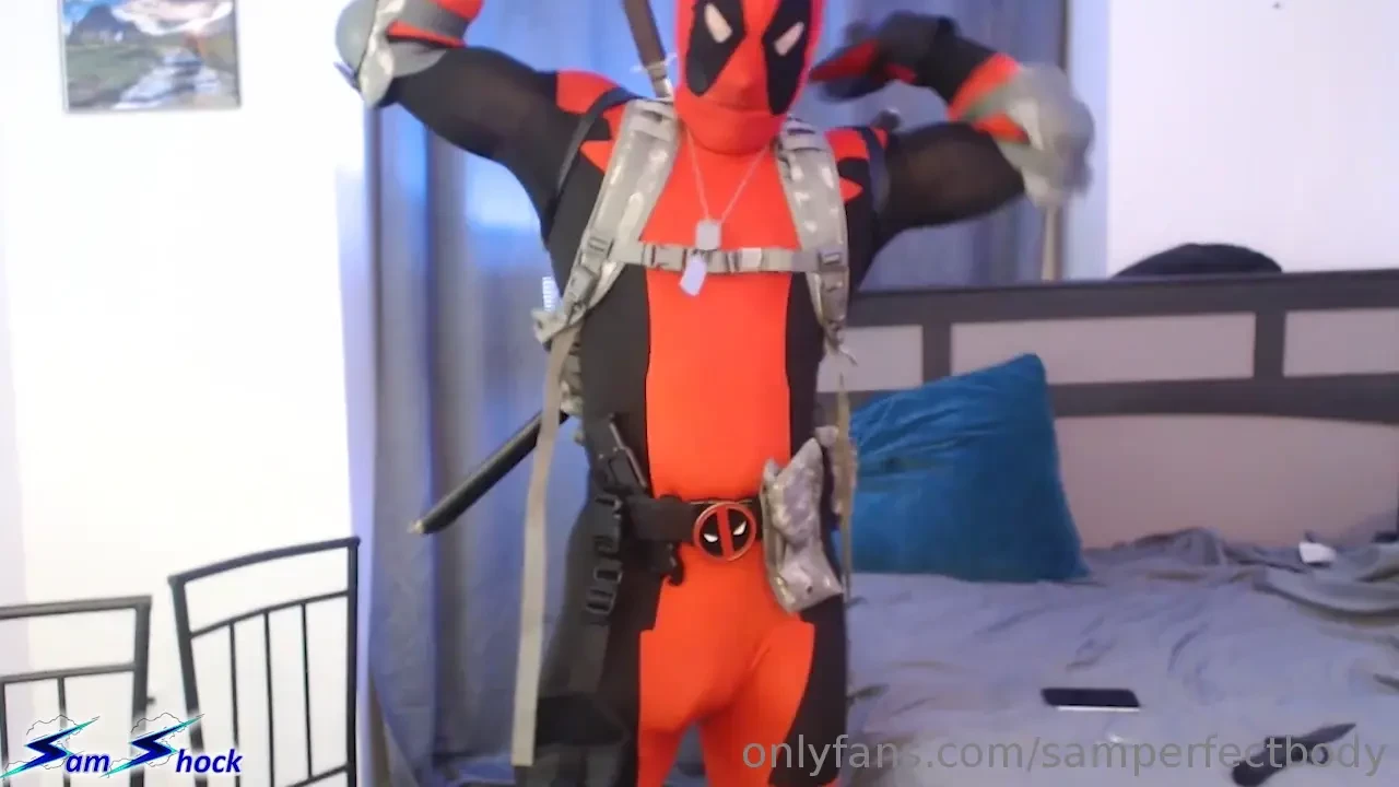 Fun fact i cosplay as deadpool 