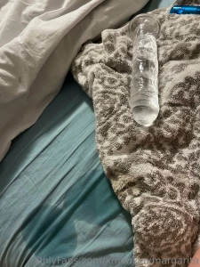 Whoops who wants to see the 4 min video from this for masturbation