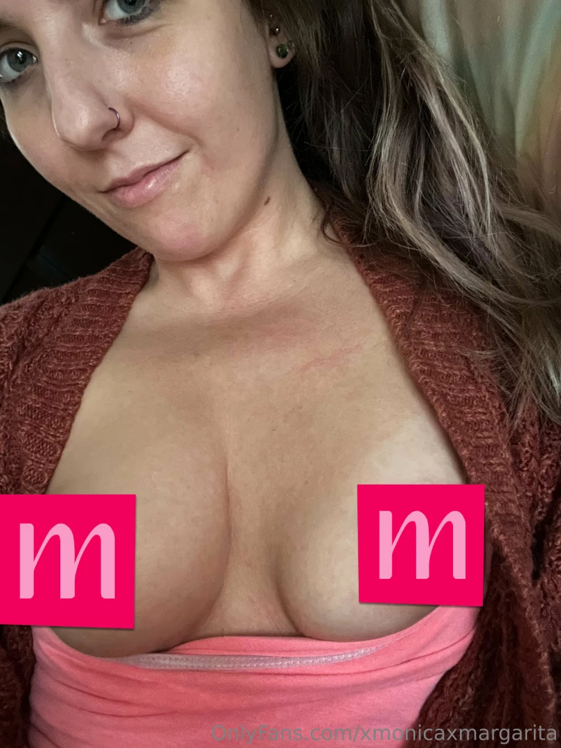 Unlock to see the newest piercings 