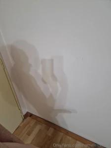 Sry if my shadow make you horny