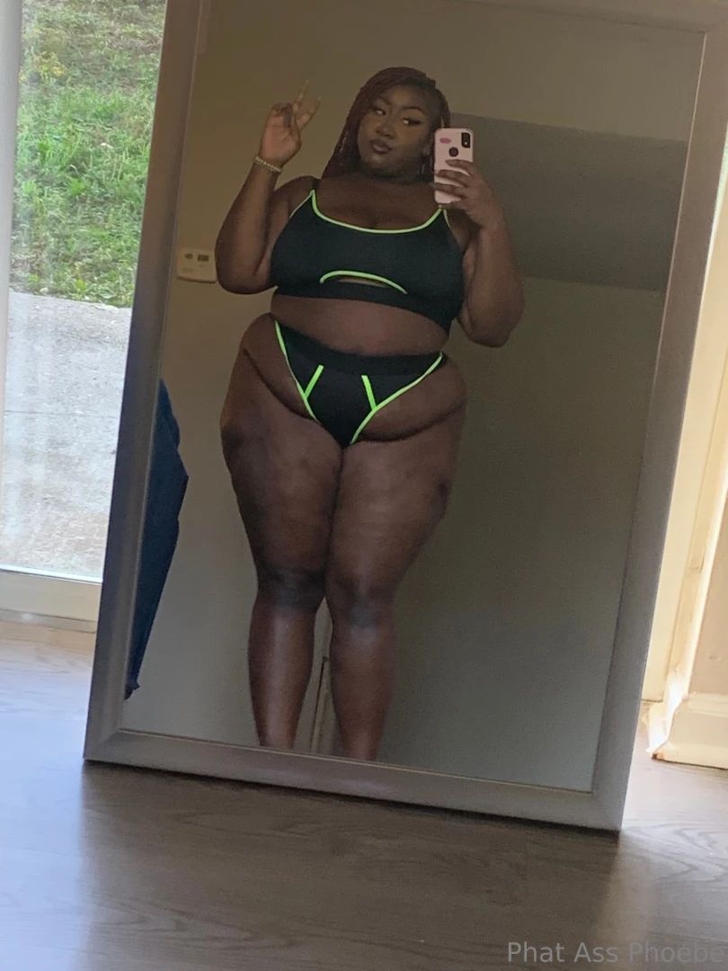 Phat-ass-phoebe part 76 