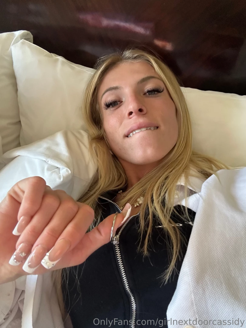 Wanna come pull this down for me 