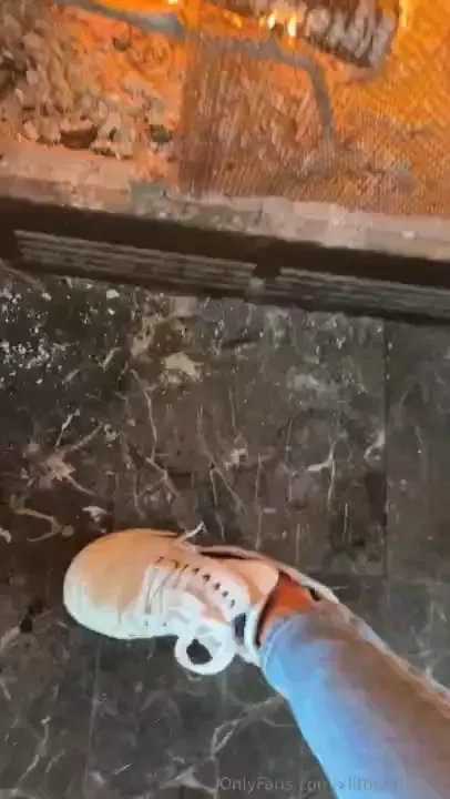 My toes are cold today 