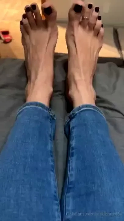 Happy friday baby got your babies cleaned up for you would love for 