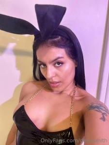 This dirty playboy you really want to play let me possess you