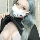 Lux (lilbussygirl)
