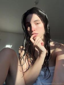 Can you imagine how good i smell right now talk to me at https