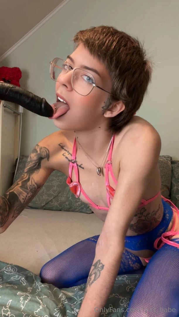 Hey babe she has a big sale for you and you ll get a free video of part 2 