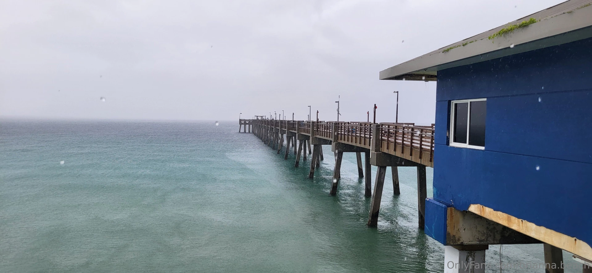 Watching the storm come in i love the rush i get makes me wanna lay part 2 