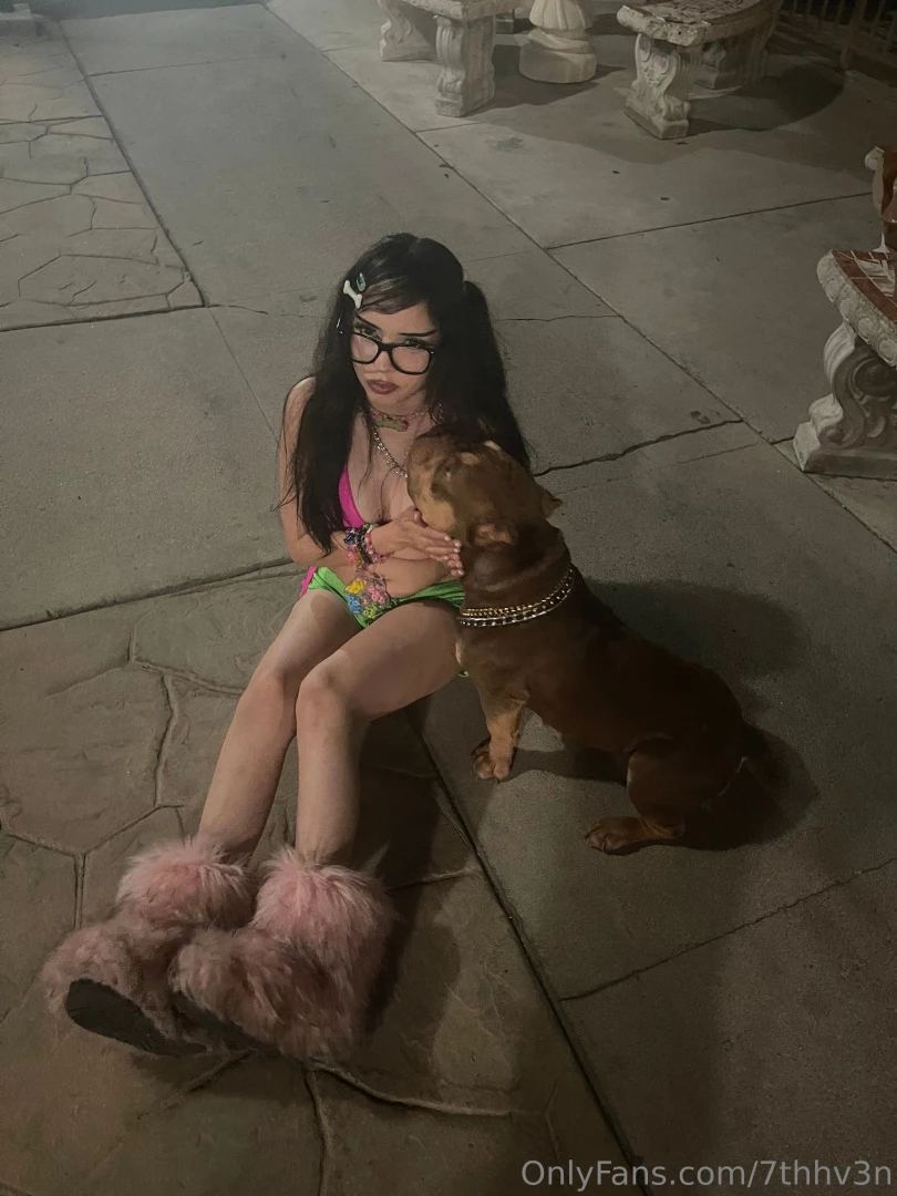 Ur girl gt lt tip me 