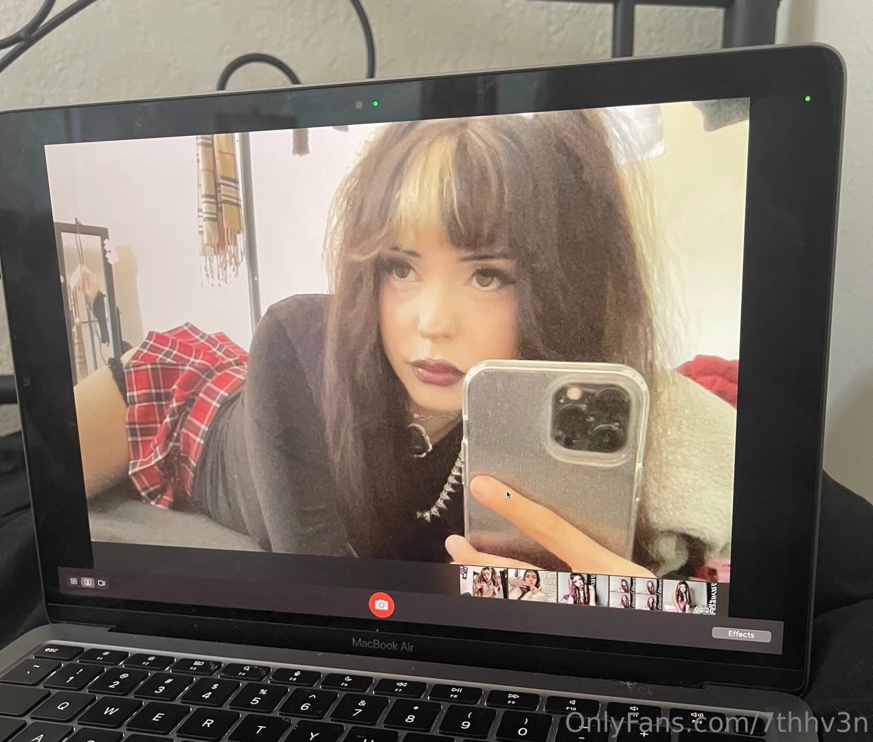 Miss u guys gt lt keep sending vid pic requests lt 3 new vid tonight p 