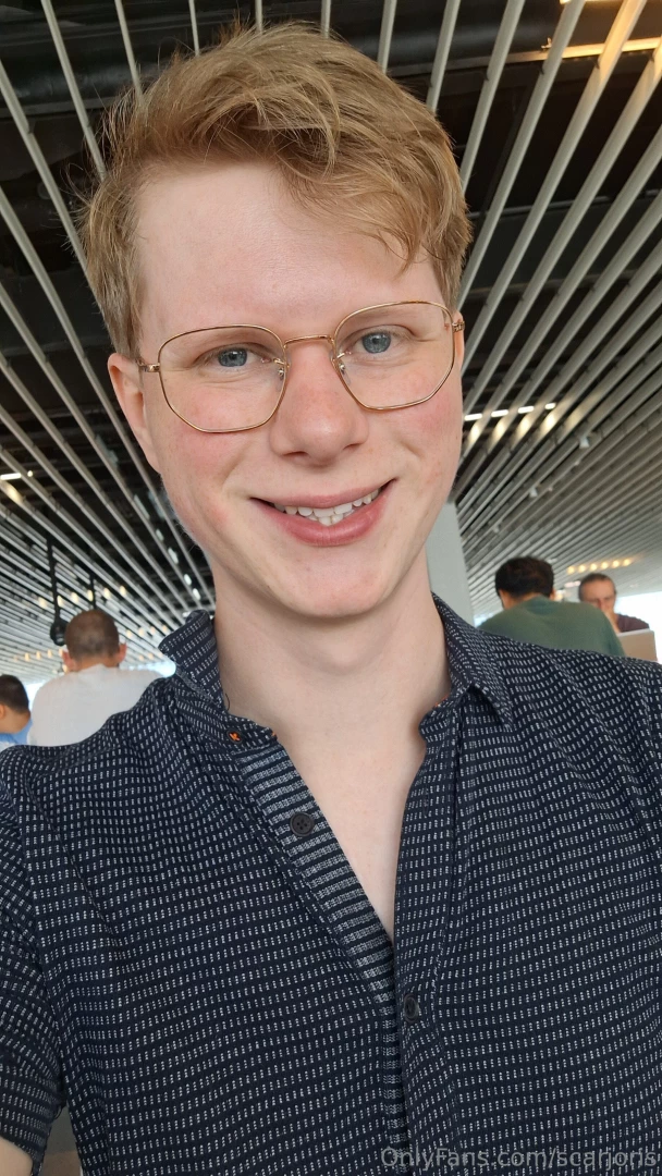 At the airport where do you think i m going 