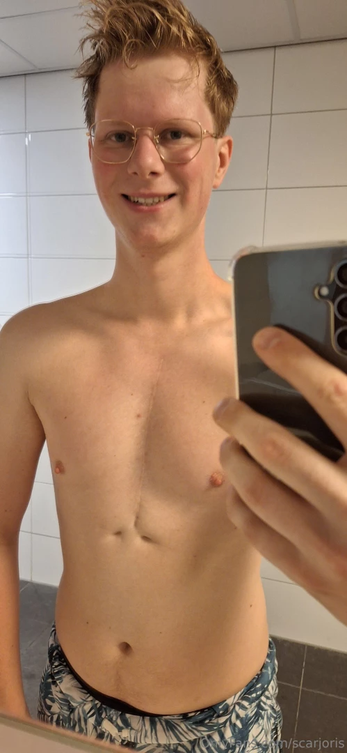 Gym selfies after workouts 