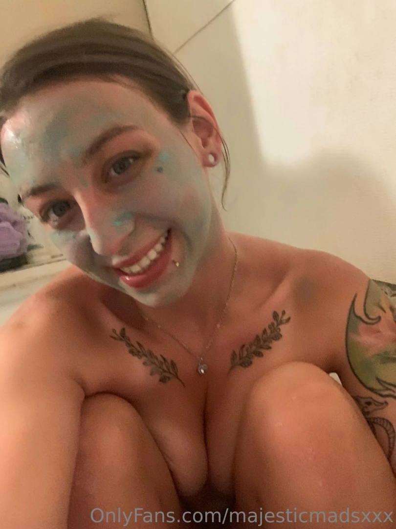 Join me for some bathtime fun 