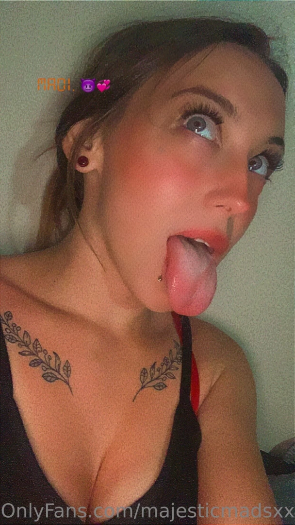 Come see what i have to offer you 