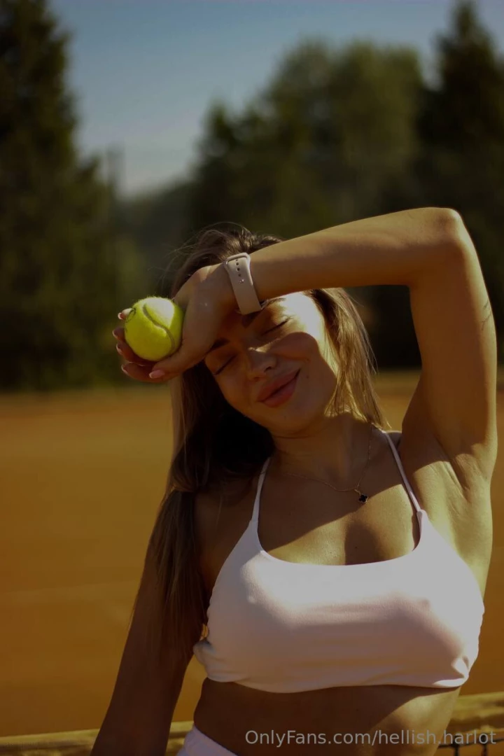 Under the sensual caress of the morning sun enveloped in the 