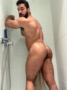 Worked on my glutes yesterday now need a good massage