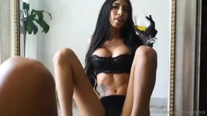 Mirror mirror who is the most beautiful girl