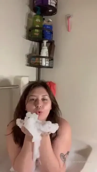 I ve just been so hot i had to cool off with a bath 