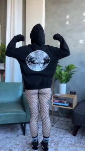 Is anyone interested in the bts of my men pick my outfits series on