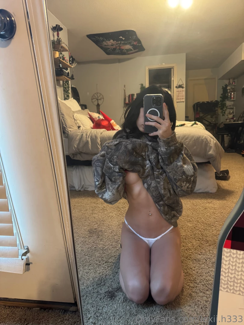 I look sexy in camo 