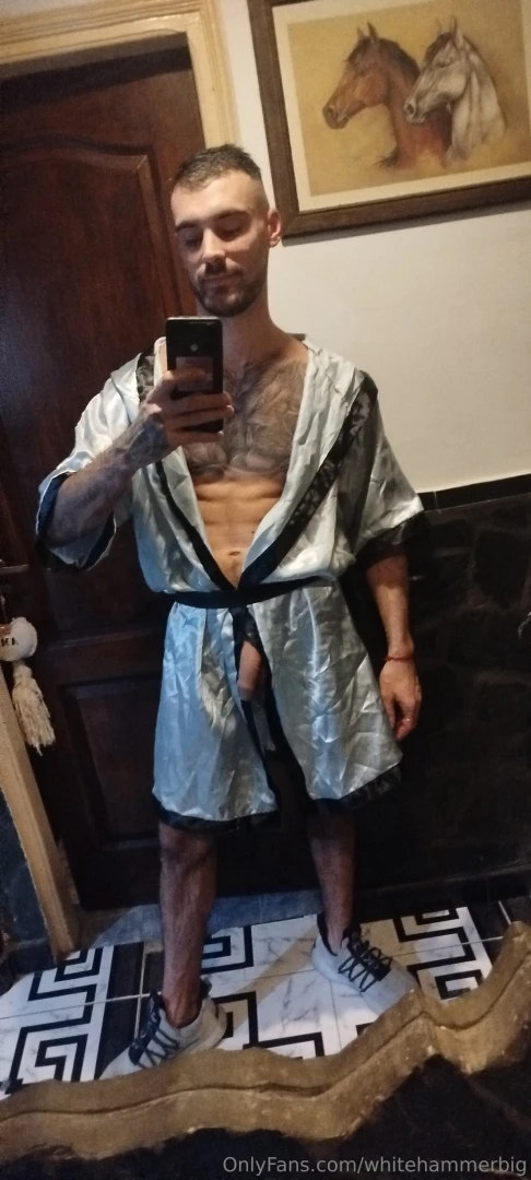 Free content in my vip account https onlyfans com whitehammerbigvip 