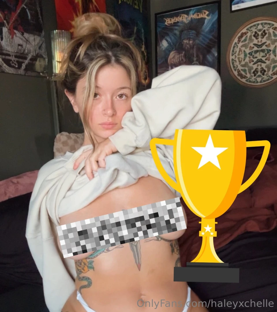 And the award for best tits on of goes to 