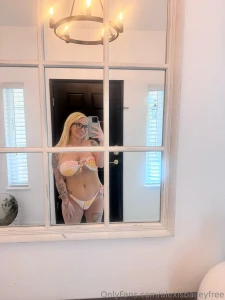 Tanlines or no tanlines