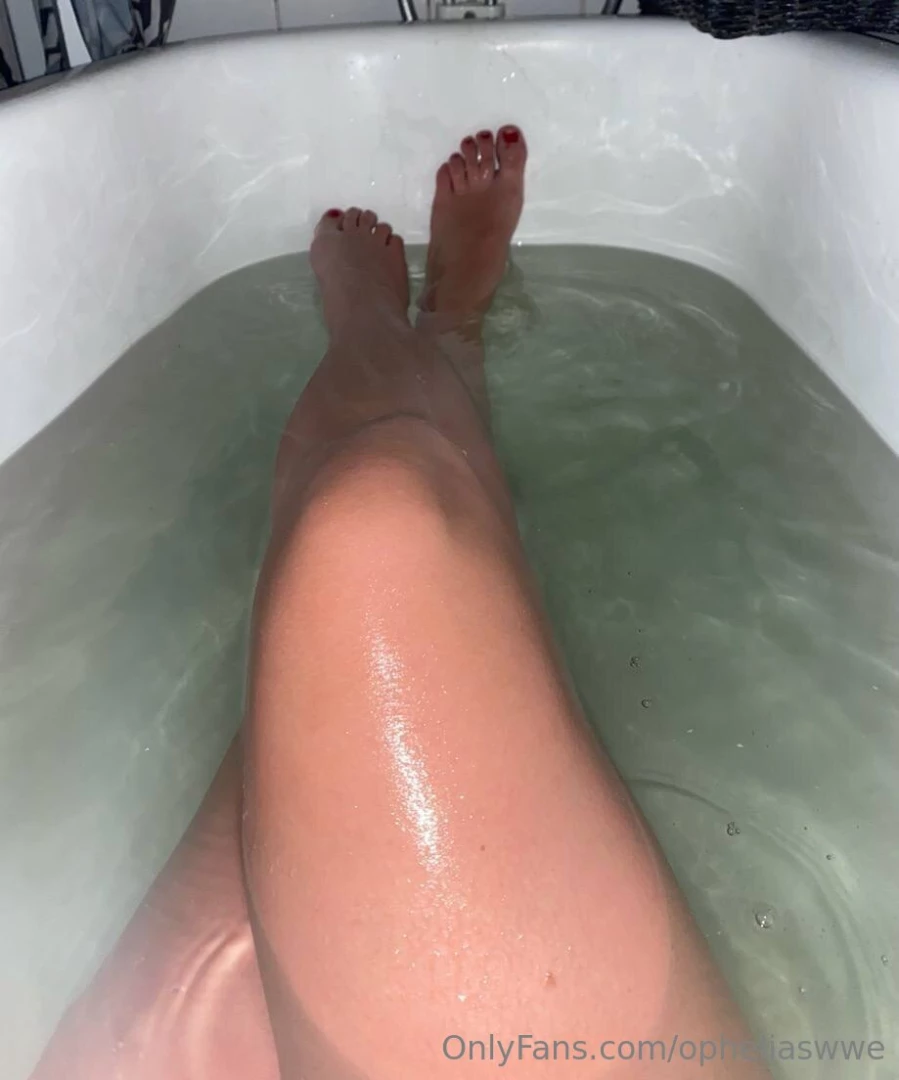 Kom precis hem ifall du vill ha chansen p att l gga ditt ansikte 