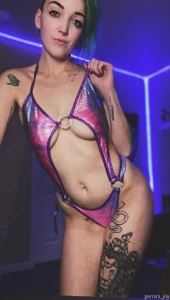 Sneak peek of my outfit for work tomorrow catch me at hot beans from