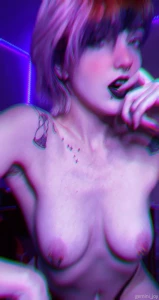 Euphoria got extras from this set going out to the ar club auto renew part 3