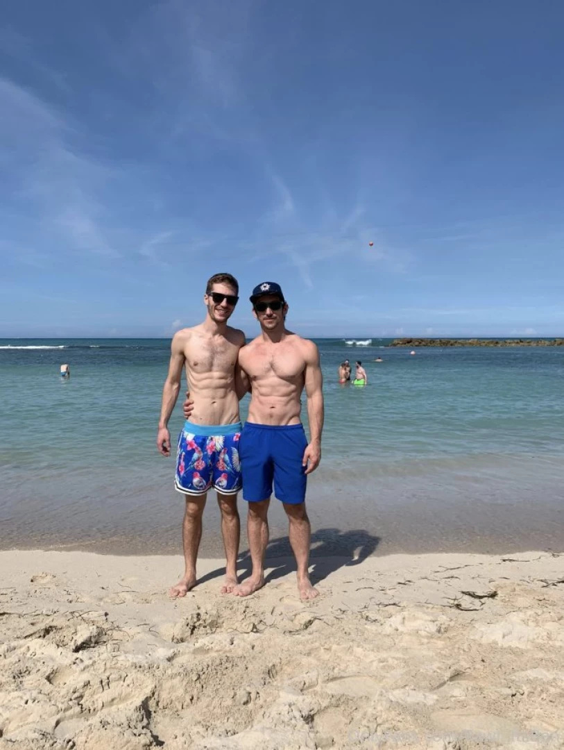 Check out the photos and video collegebro4you sent me to post for you part 1 