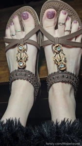 Toesday soles toes feet toesday footfetish footworship barefoot