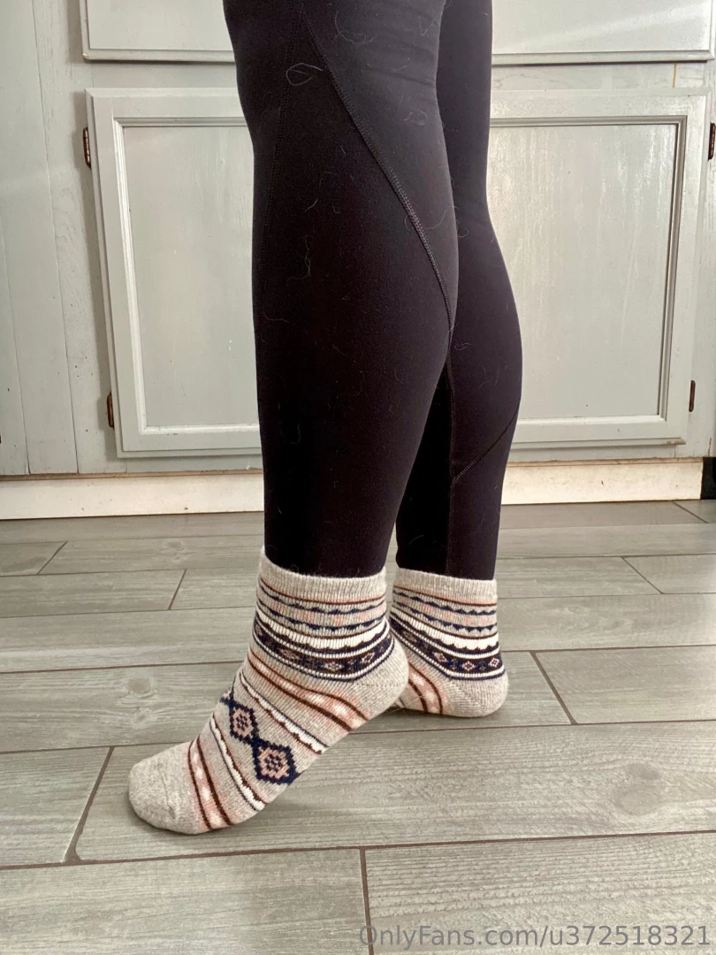 I bought these socks on a weekend trip because i was in a pinch and part 1 