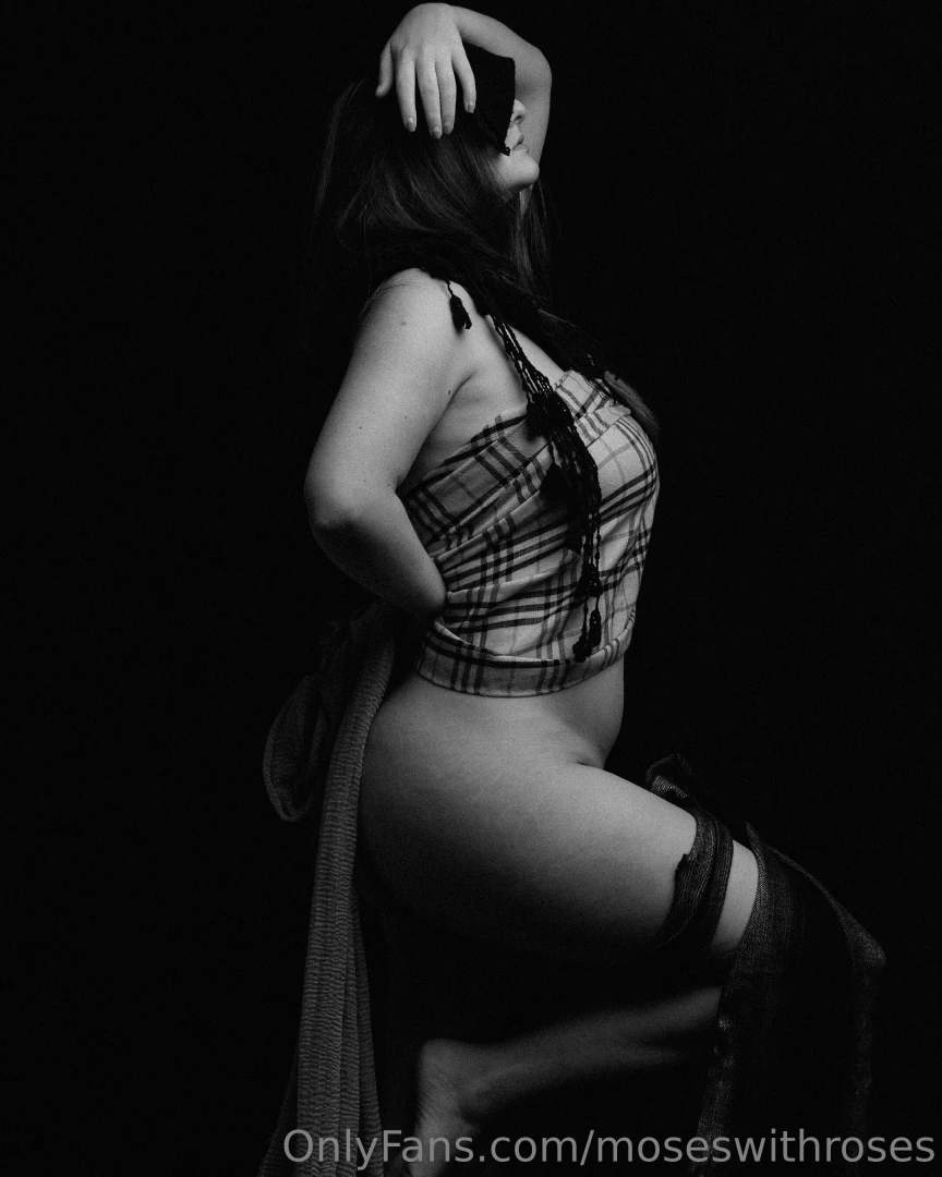 More from my shoot with my friend jay loving the vibes in these so 