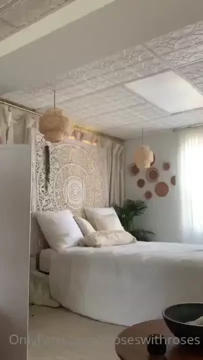 Lil random edit from videos i had on my phone if i went live next week 