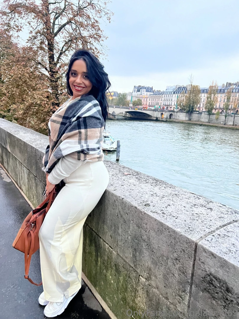 Tell me you want to fuck me 