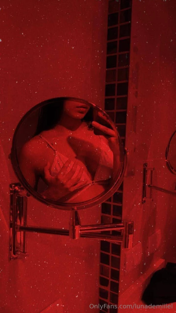 Badgirlmel5 badgirlmel5 come have fun with me subscribe for free and 