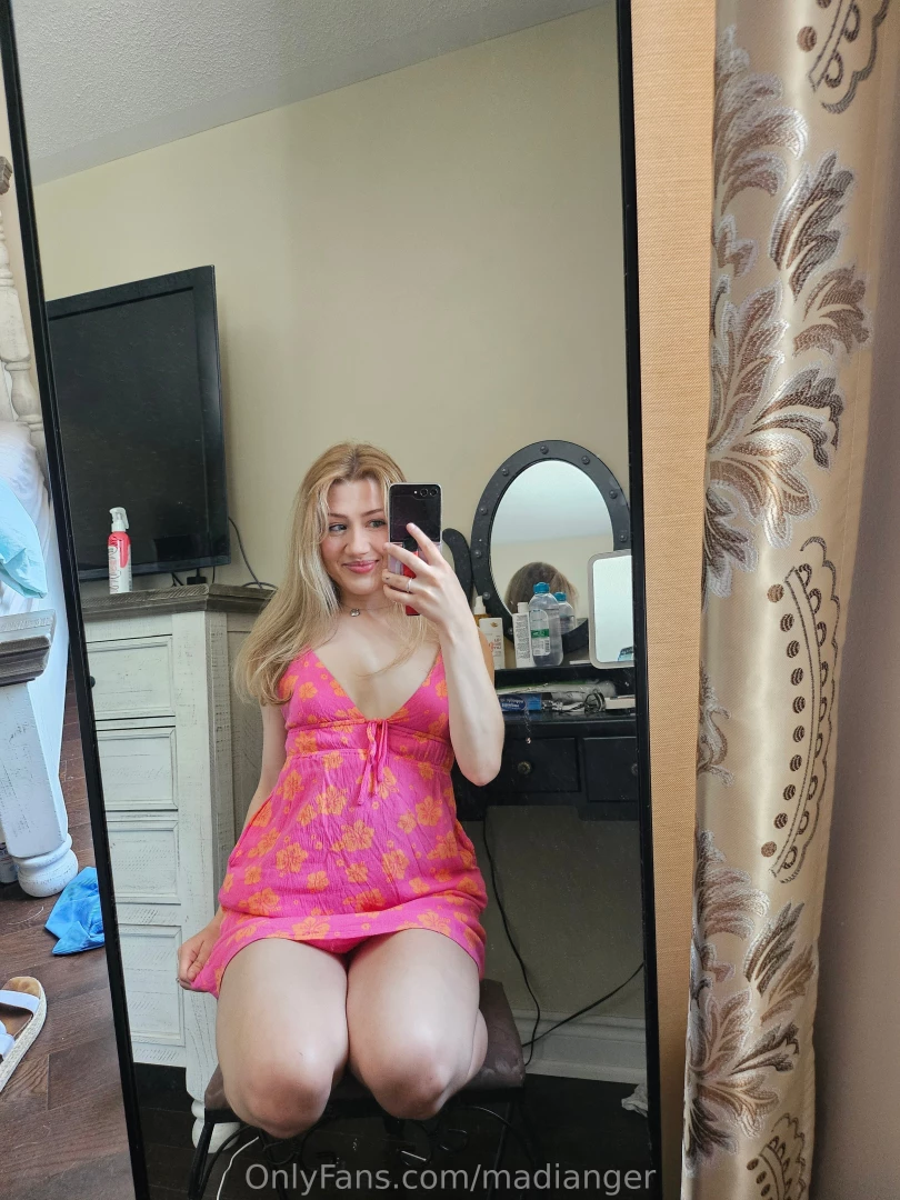 Outfit for the day it s finally summer weather check your messages for 