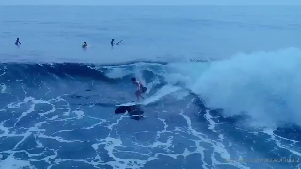 Return of the araw being a bottom was few months ago i just don t know 