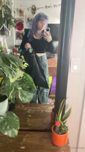 Still listening to my true crime podcasts and being the hottest bitch