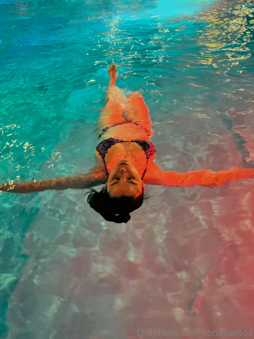 Pool evening lenabartossecret 