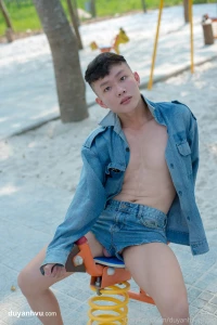 Ch i th nh n - tr con n t ch i h ng