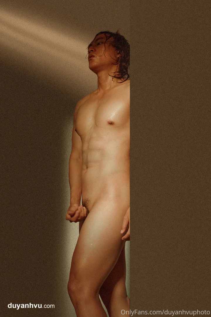 B n c ki m tra c u nh c c a m nh m i khi i t m kh ng see me nude 